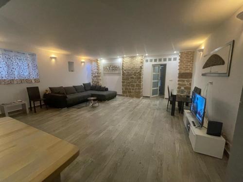 Saint Joseph/Mittelharth Apartamento | Appartement proche centre Colmar parking public gratuit