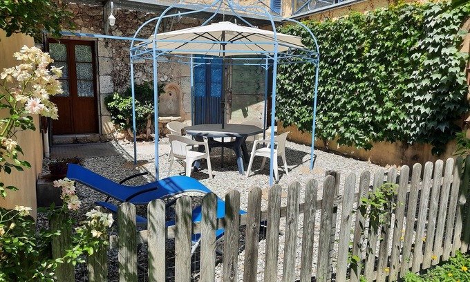 Castellane Apartamento | Appartement RDC sur la Place de Castellane