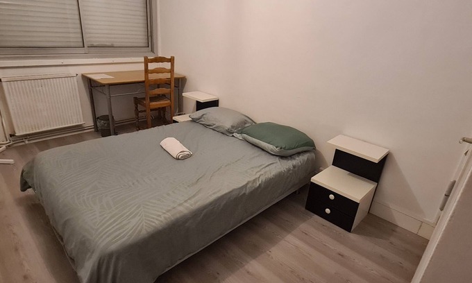 Pessac Apartamento | Appartement Sympathique T4 Pessac Centre