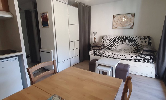 Arreau Apartamento | Appartement T1 bis Avec Terrasse et Piscine Dans Résidence à Arreau