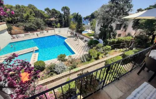 Calella de Palafrugell Apartamento | Appartement tout confort avec WIFI vue sur mer et piscine communautaire secteur EL GOLFET à Callela de Palafrugell