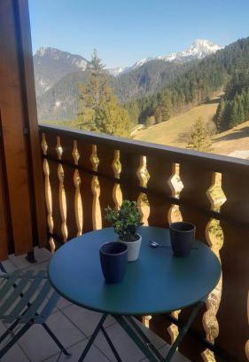 Station de Drouzin le Mont Apartamento | Appartement vu sur la montagne