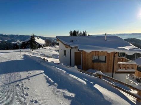 Bad Sankt Leonhard im Lavanttal Apartamento | Appartement Weitblick