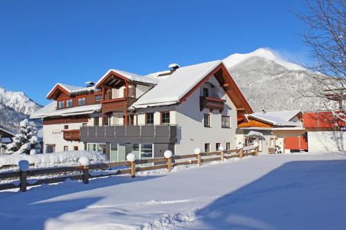 Ehrwald Apartamento | Appartementhotel Zugspitzhof