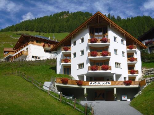 Ravaisch Apartamento | Appartements Garni Alpin Live