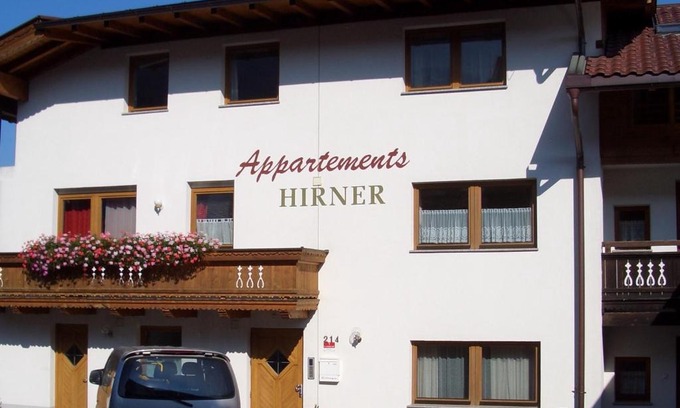 Fuegen Apartamento | Appartements Hirner