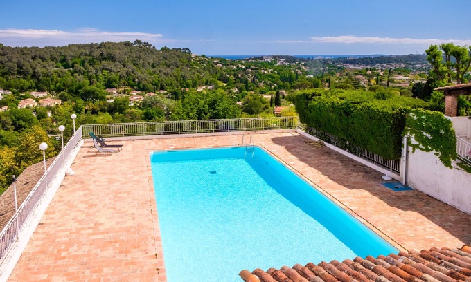Saint-Paul-de-Vence Villa | Apartamento con piscina