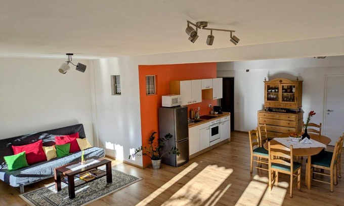 Hartmannsdorf Apartamento | Appartments am Literaturbrunnen