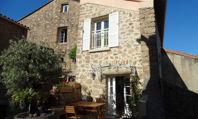 Appietto Casa | APPIETTO, casa de carácter cerca de Ajaccio en Córcega. "Entre mar y maquis"