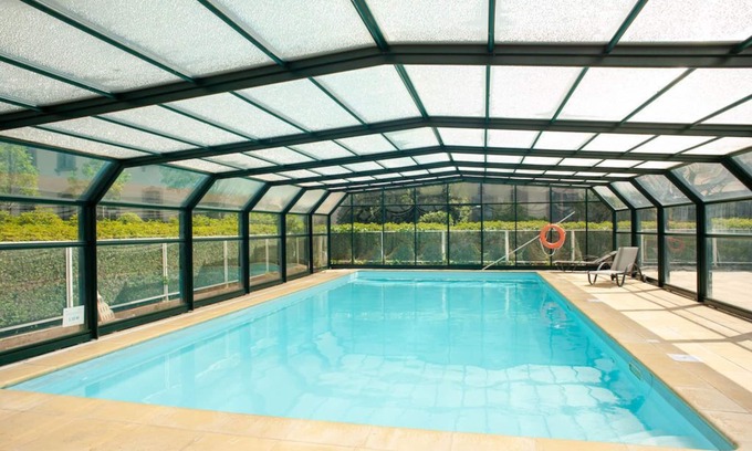 Dinan Condominio | Appartement Cosy dans Cité Médiévale | Piscine Extérieure Chauffée