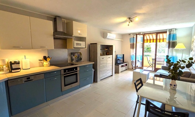 Saint-Aygulf Apartamento | APT 2 Pieces Climatise 4/5 Couchages + 2 Terrasses + Garage A 250 M DE LA MER
