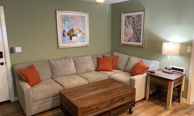 Carpinteria Apartamento | Apt 6: Cozy Beach Apartment Great For Families