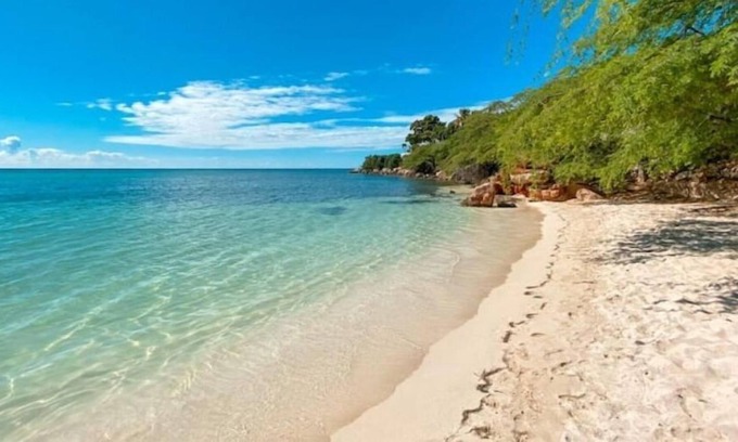 Guanica Apartamento | Apt Cabins, Beach Pool & Min, Apt B