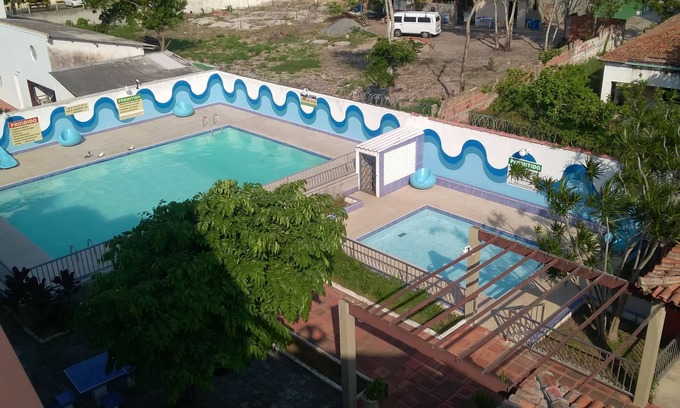 Canal Apartamento | Apt Duplex en Condominio. 2 plazas, piscina, parrillas y WIFI.
