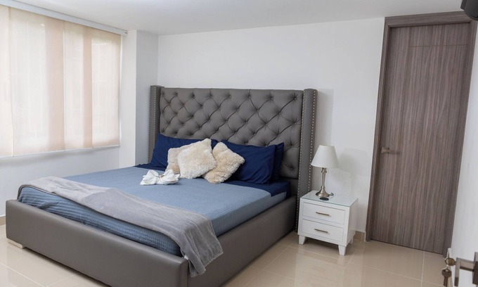 Cali Condominio | Apt Hermoso y Cómodo Super Céntrico Parque del Perro Edif. Astoria