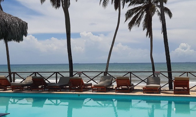 Cumbuco Apartamento | Apt. In a Beachfront Condominium in the best of Cumbuco.