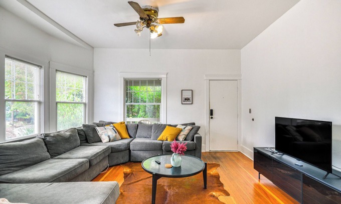 Beaumont - Wilshire Casa | Apt in Alberta Arts District: Walkable Paradise!
