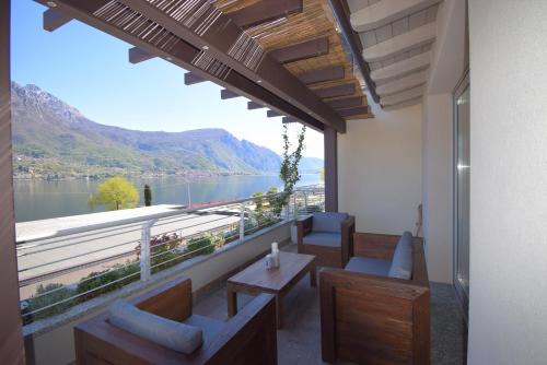 Oliveto Lario Apartamento | Apt Jolanda Bellagio Wild Flowers