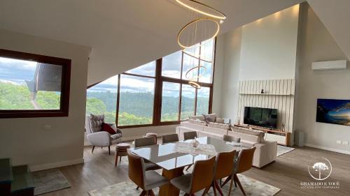 Planalto Apartamento | Apt Luxo 5 suítes em frente rua torta