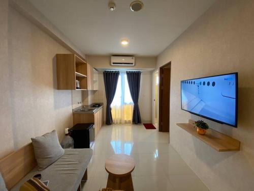 East Jakarta Apartamento | Apt Oak Tower 2BR with Wi-Fi & Pool by Damaresa