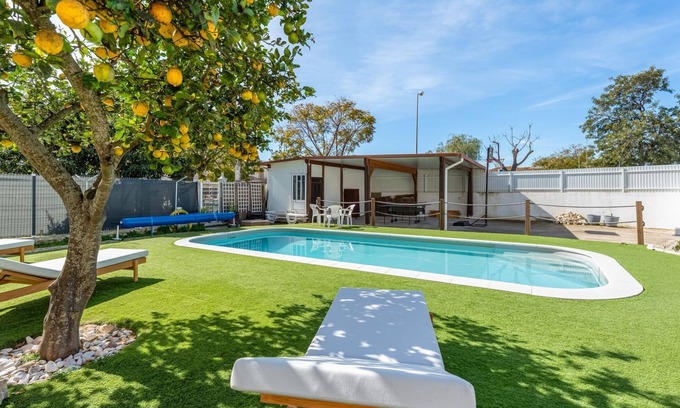 Albufeira Apartamento | Apt T3 Luminoso c/Piscina Ferreiras by LovelyStay
