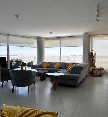 Colonia del Sacramento Apartamento | Apto 2 Dormitorios Balcón Vista al Río