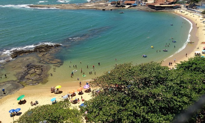 Centro Apartamento | Apto Amplo, Excelente Localização e de Frente Para a Praia