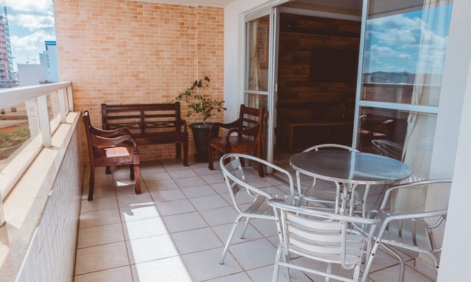 Praia do Morro Apartamento | Apto c WiFi a 130m Praia do Morro em Guarapari/ES