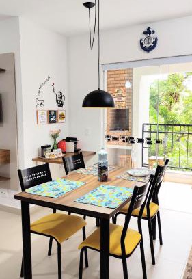 Umuarama Apartamento | Apto Centro Ubatuba com Varanda Gourmet, Suíte e Piscina