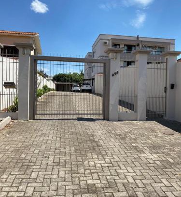 Centro Apartamento | Apto em prédio familiar - São Gabriel