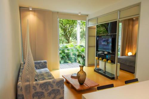 Campestre Apartamento | Apto en Cali Moderno con Balcón, Piscina & Terraza