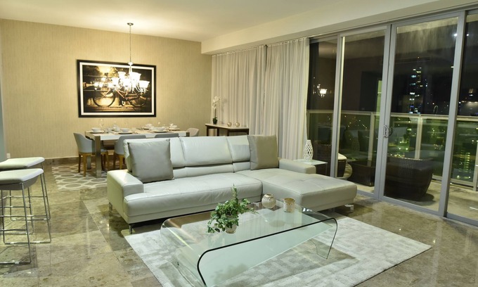 Marbella Apartamento | Apto en YOO Avenida Balboa con vista a la ciudad