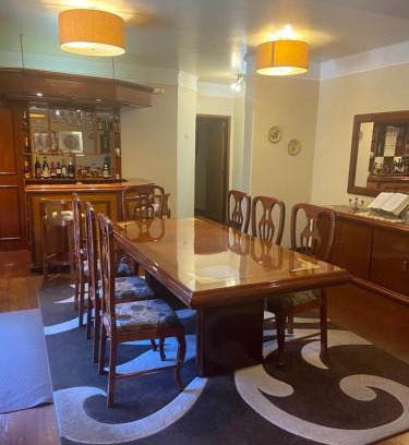 Centro Apartamento | Apto Familiar 4 QUARTOS E 2 BANHEIRO