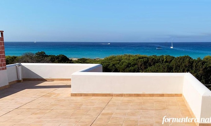 Calo de Sant Agusti Apartamento | Apto Mar de Es Caló, a metros de la playa - Formentera Natural