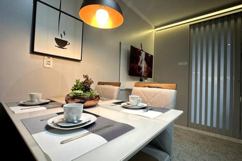Floresta Apartamento | Apto no centro de Gramado com piscina aquecida