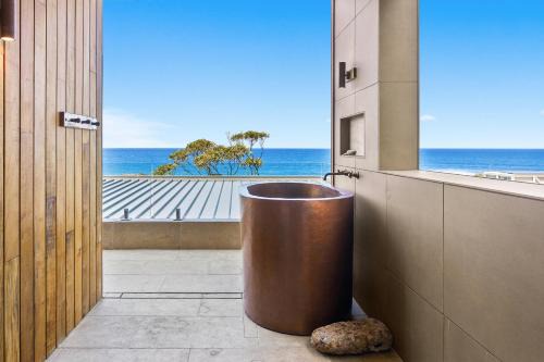 Wombarra Casa | 'aqua Inala' - Steps From Wombarra Beach
