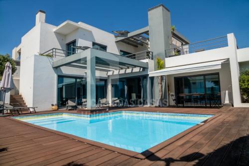 Ericeira Villa | Aqua Villa by AcasaDasCasas