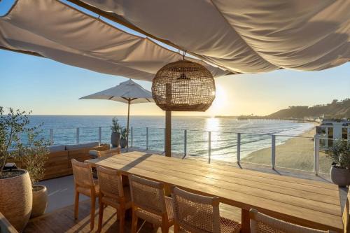 Eastern Malibu Apartamento | Aqualina Best View in Malibu by Stay Awhile Villas