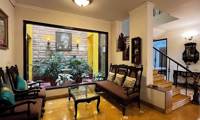 DLF Phase 3 Casa | Aradhay Villa- Charming 3 BR house with WiFi and AC in gorgeous Gurugram