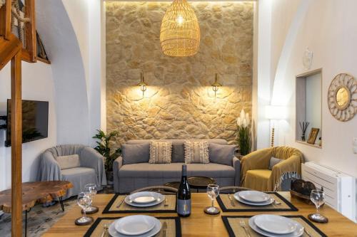 Adamas Casa | Aragma Home
