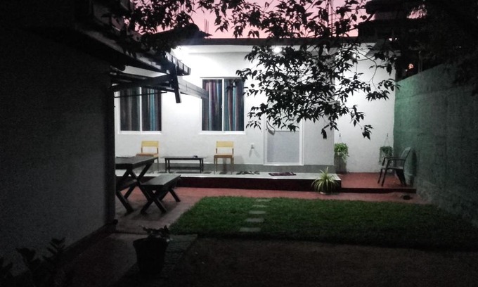 Negombo Casa | Araliya White House