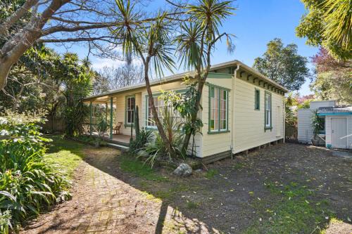 Mapua Casa | Aranui palms - Mapua Holiday Home