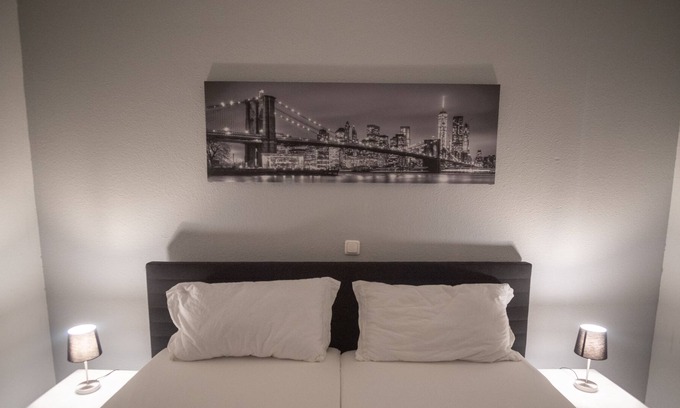 Großwiederitzsch Apartamento | ♛Arbeitsplatz★Balkon★Tiefgarage★Nähe neue Messe♛