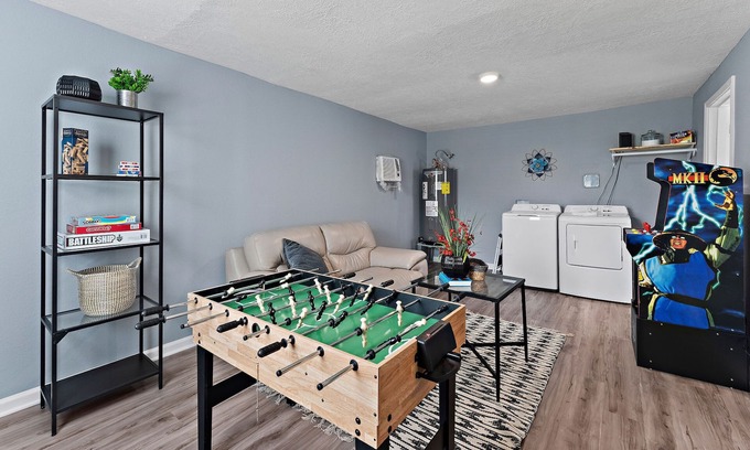 Pasadena Casa | 🏠 Arcade ❤️ Covered Pavilion ❤️ Sleep 7 in this 3 Bedroom 1 Bath Home 5 star hos