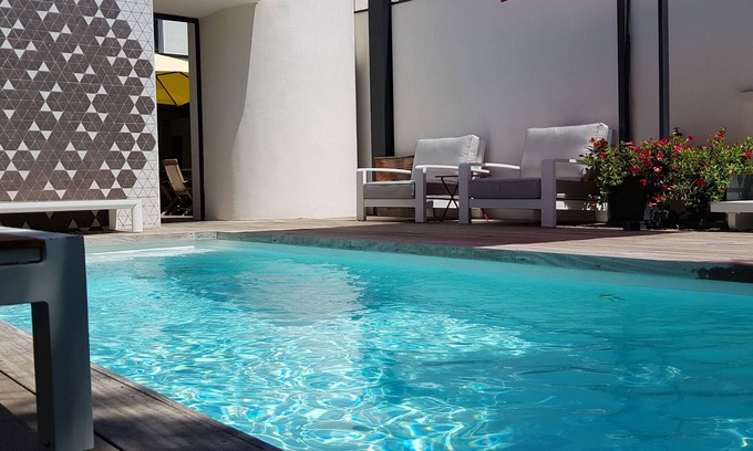 La Grande-Motte Casa | villa contemporánea con aire acondicionado y piscina climatizada