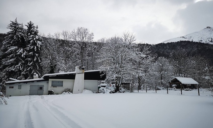 Campan Casa | Architect-designed house with 2500m2 enclosed garden
