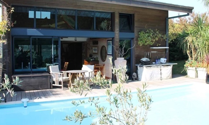 Plougastel-Daoulas Casa | Architect's house at the water's edge
