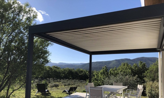 Saint-Zacharie Casa | Casa de arquitecto en entorno natural.