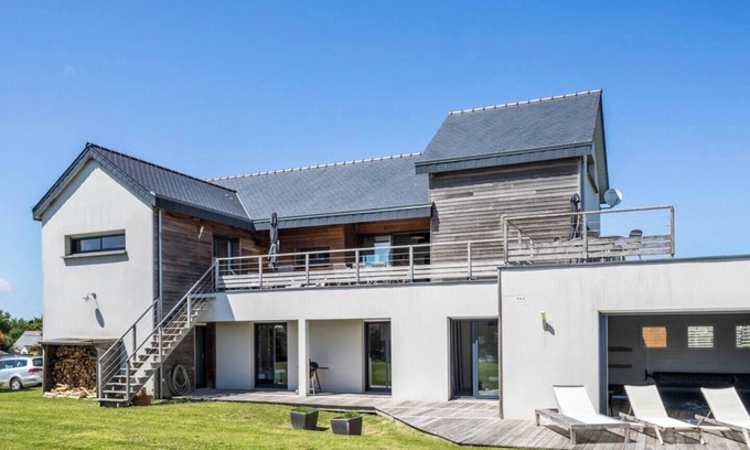 Saint-Cast-le-Guildo Villa | Gran casa de arquitecto con piscina cubierta climatizada.