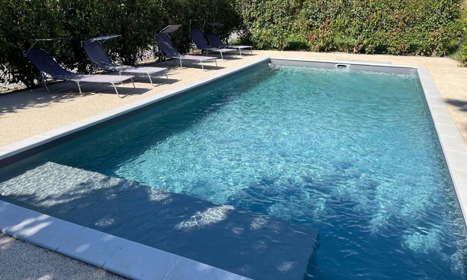 Chambonas Apartamento | ARDECHE TWO APARTMENTS - SLEEPS 12 - RENTAL FROM SATURDAY TO SATURDAY